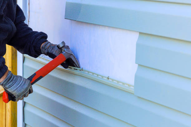 Trusted Storm Damage Siding Repair service in Mathews, VA - Creative Siding